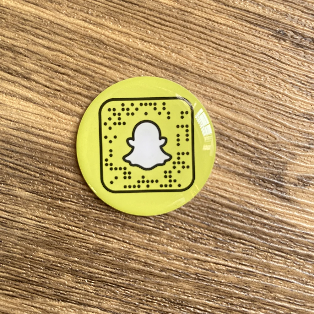 ملصق هاتف NFC للوسائط الاجتماعية